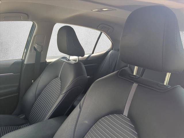 Used 2023 Toyota Camry SE FWD image 13