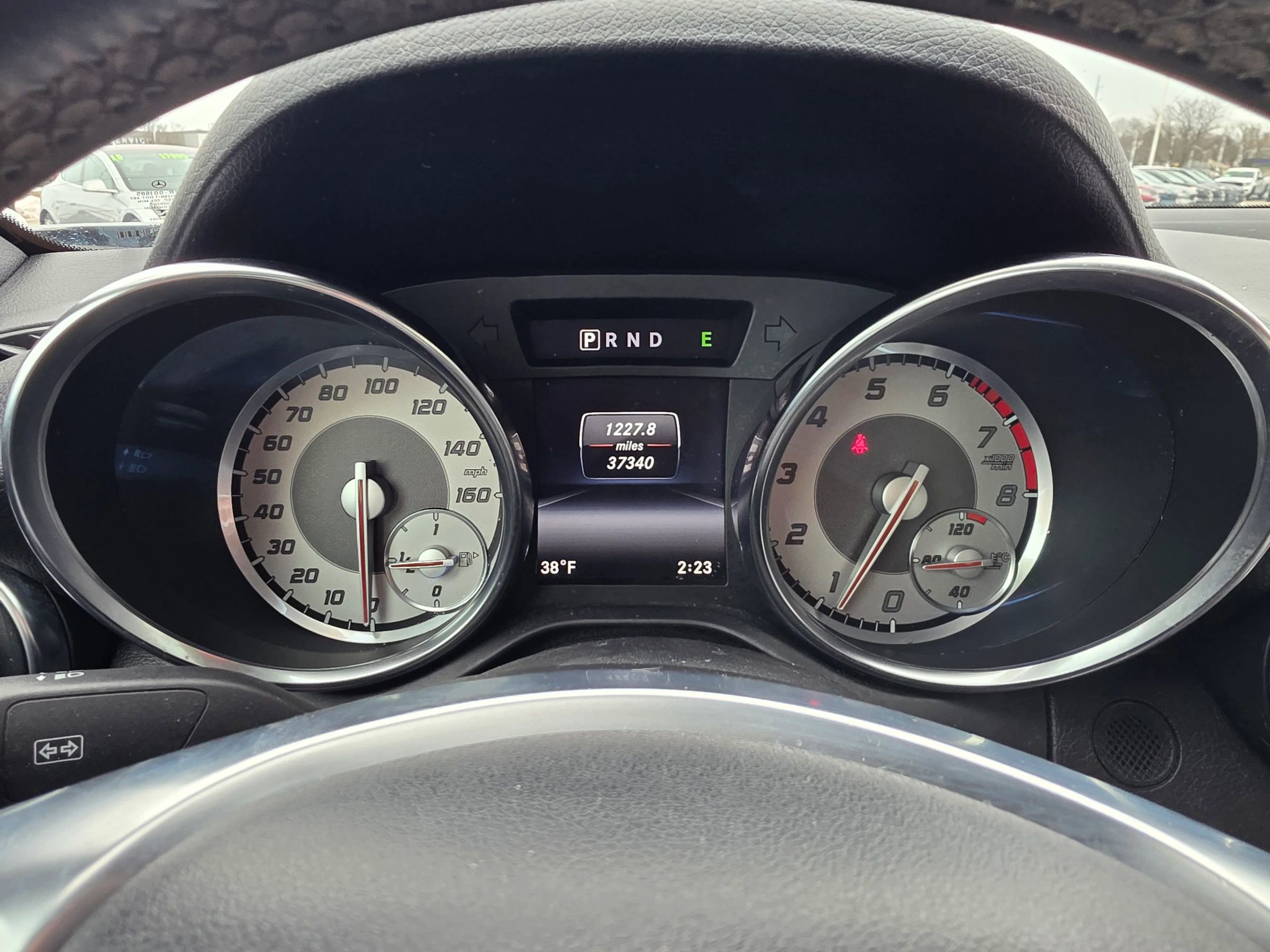 Used 2015 Mercedes-Benz SLK 250 w/ Premium Package image 8