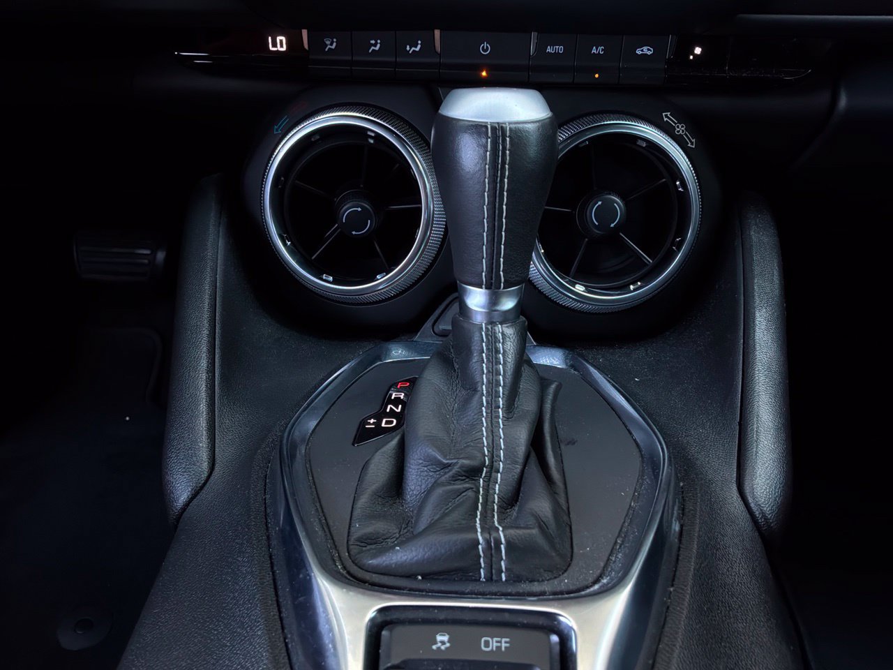 Used 2023 Chevrolet Camaro LT RWD image 26