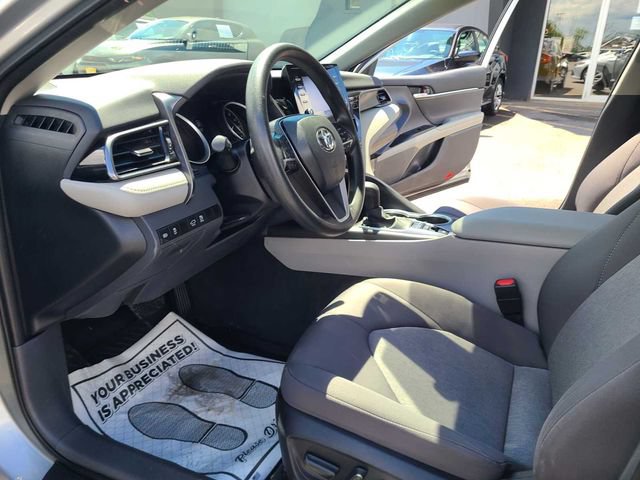 Used 2023 Toyota Camry LE AWD/4WD image 13