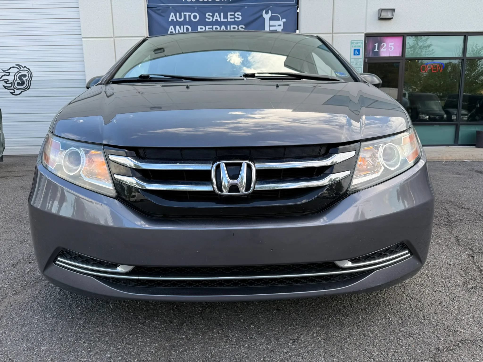 Used 2015 Honda Odyssey LX image 6