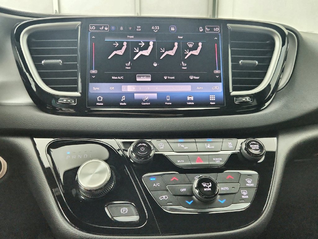 New 2027 Chrysler Pacifica LX FWD image 25