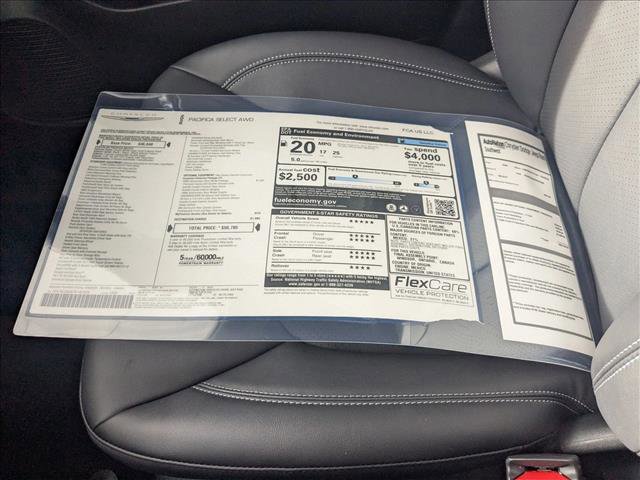 New 2026 Chrysler Pacifica Select image 17