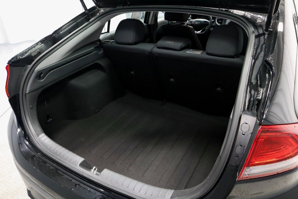 Used 2018 Hyundai Ioniq Blue image 14