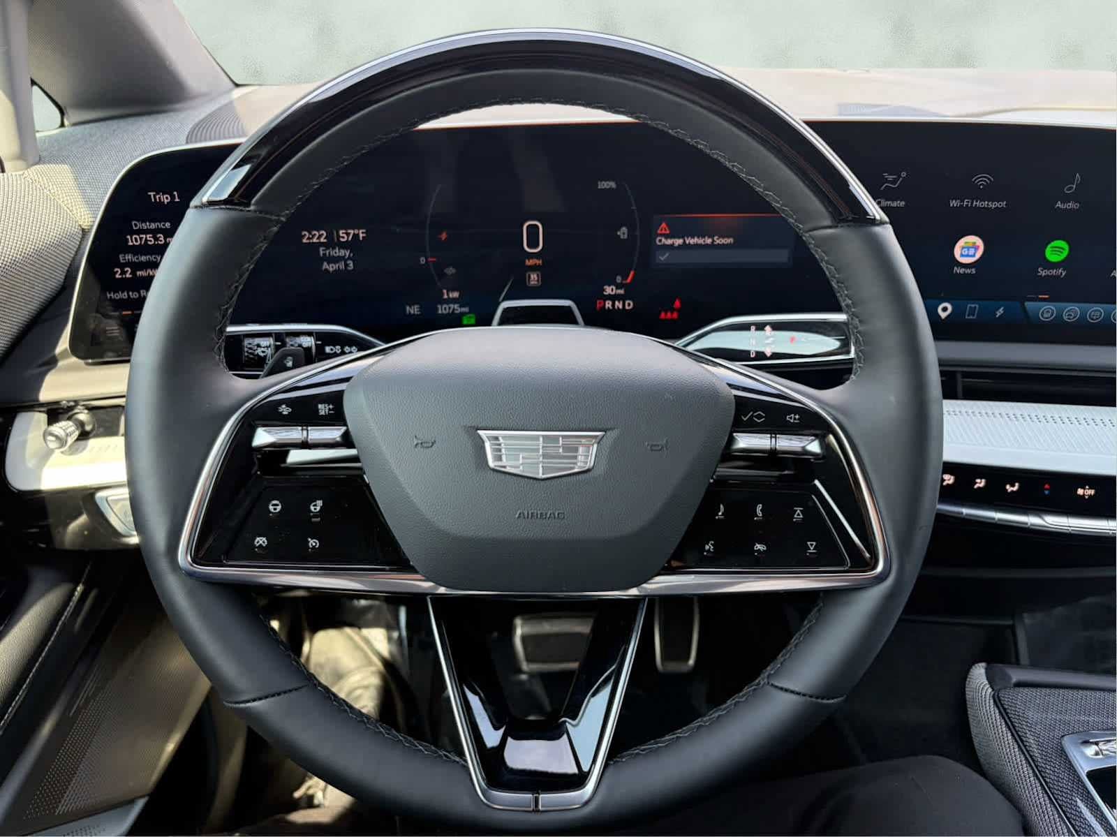 Certified 2025 Cadillac Optiq Luxury 2 AWD/4WD image 11