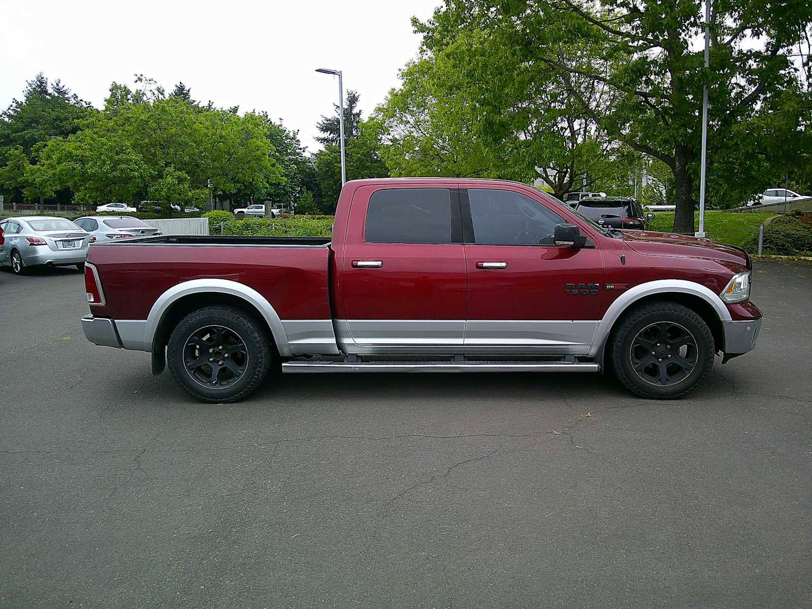 Used 2014 RAM 1500 Laramie w/ Convenience Group AWD/4WD image 6