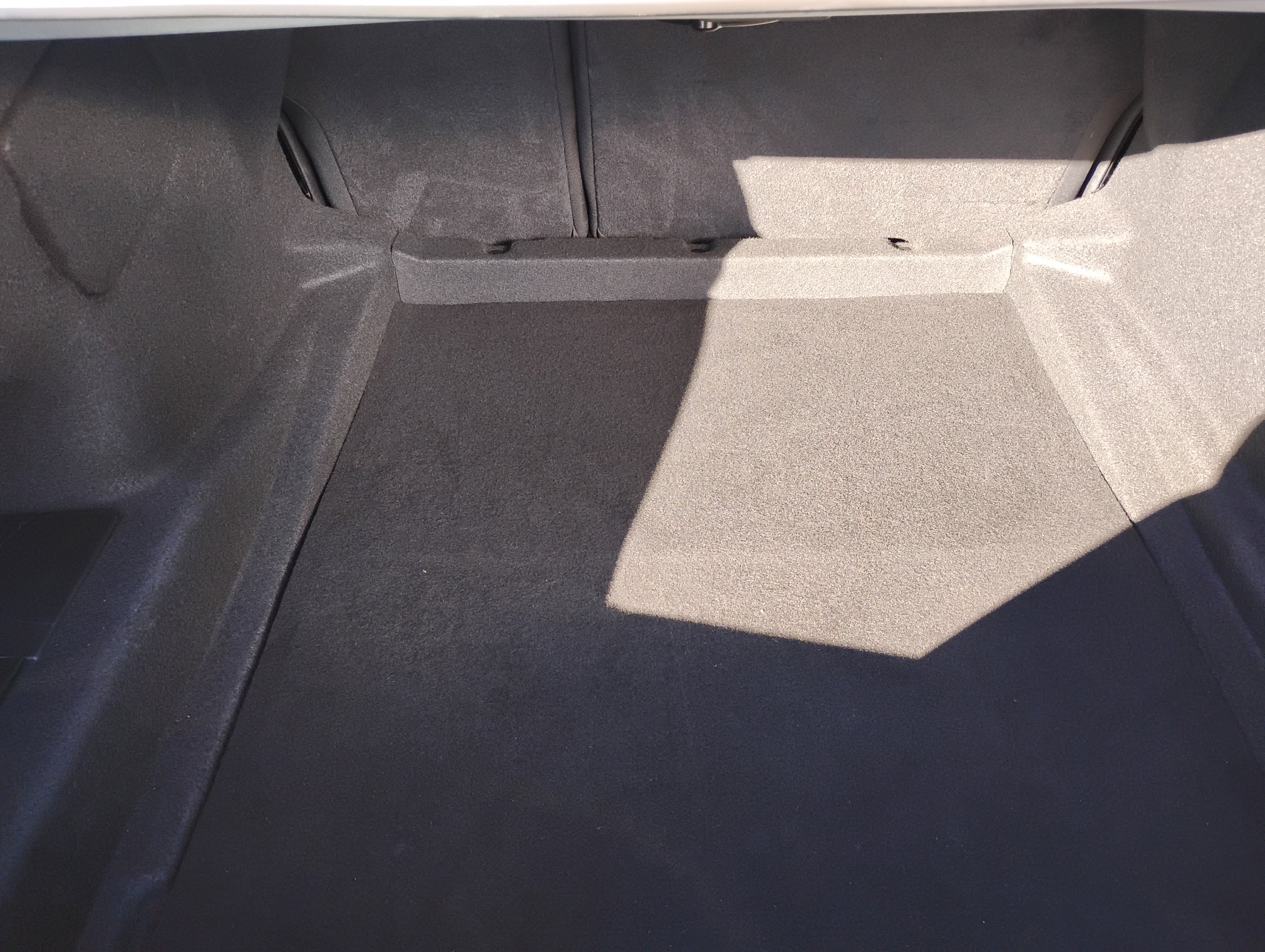 Used 2020 Cadillac CT4 V w/ Climate Package image 11