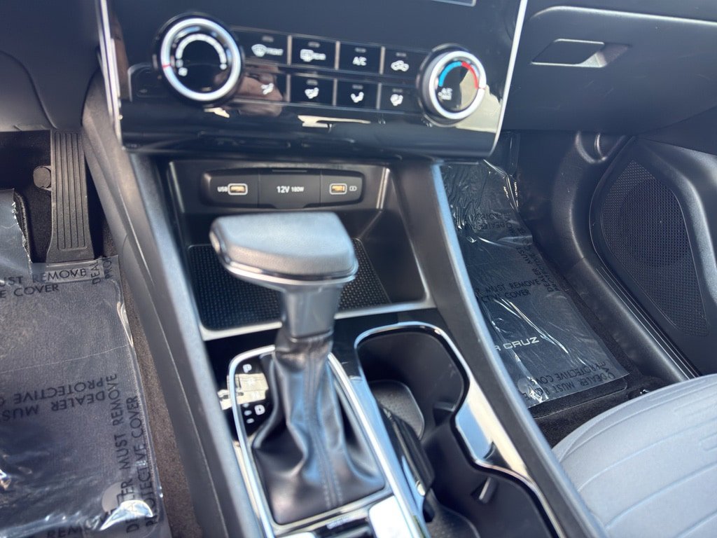 Used 2022 Hyundai Santa Cruz SEL image 16
