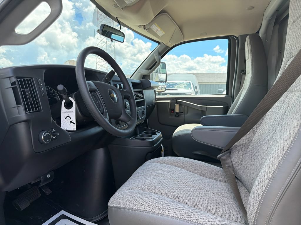 New 2025 Chevrolet Express 3500 w/ Power Convenience Package RWD image 24