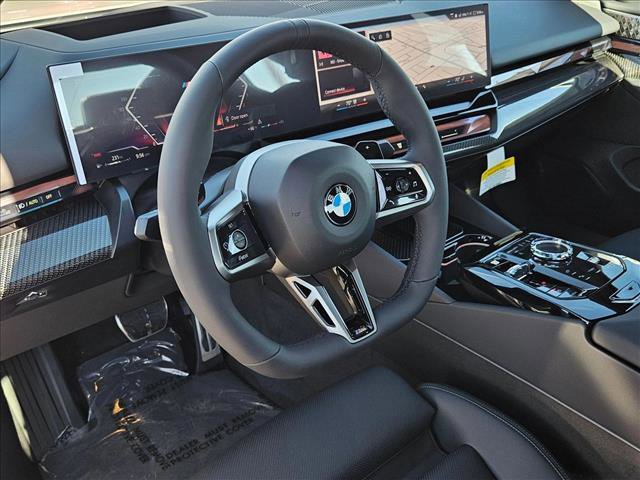 New 2026 BMW 540i xDrive w/ Executive Package video 3