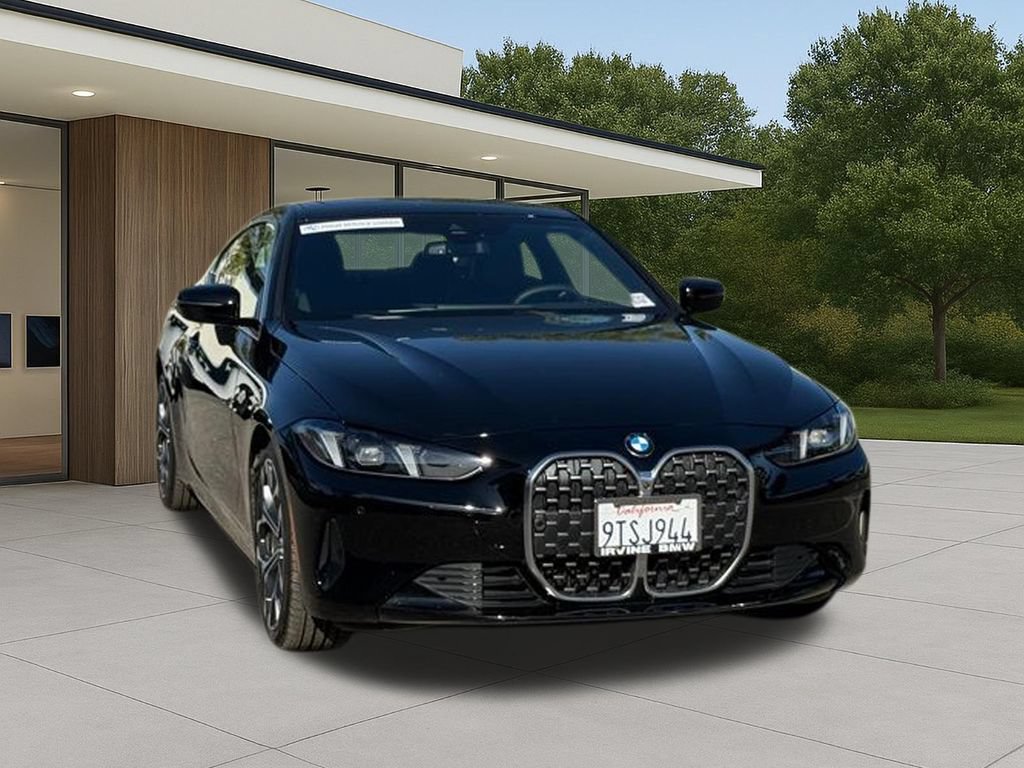 Used 2026 BMW 430i Coupe w/ Parking Assistance Package RWD image 5