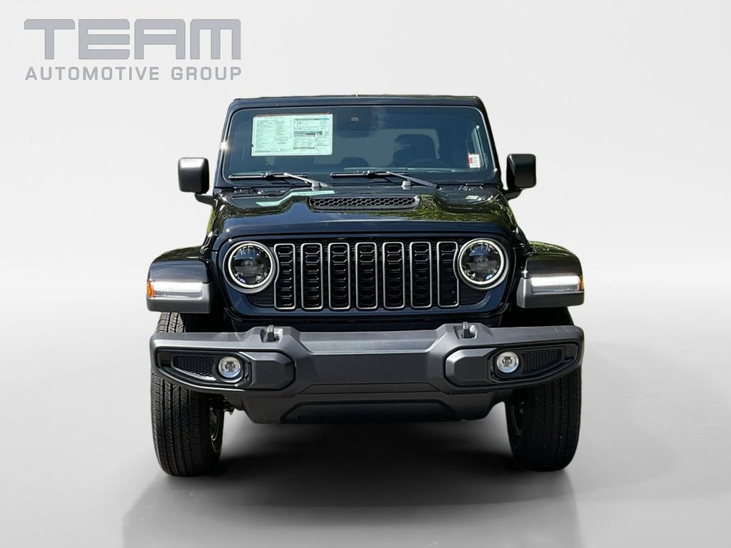 New 2025 Jeep Gladiator Sport AWD/4WD image 2