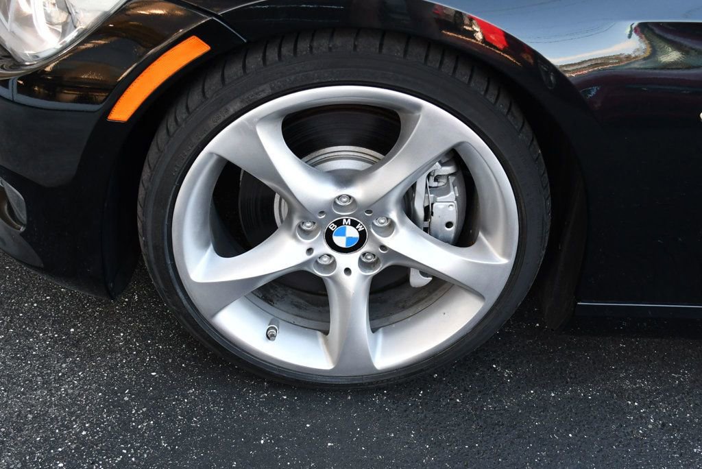 Used 2011 BMW 335i Convertible image 66