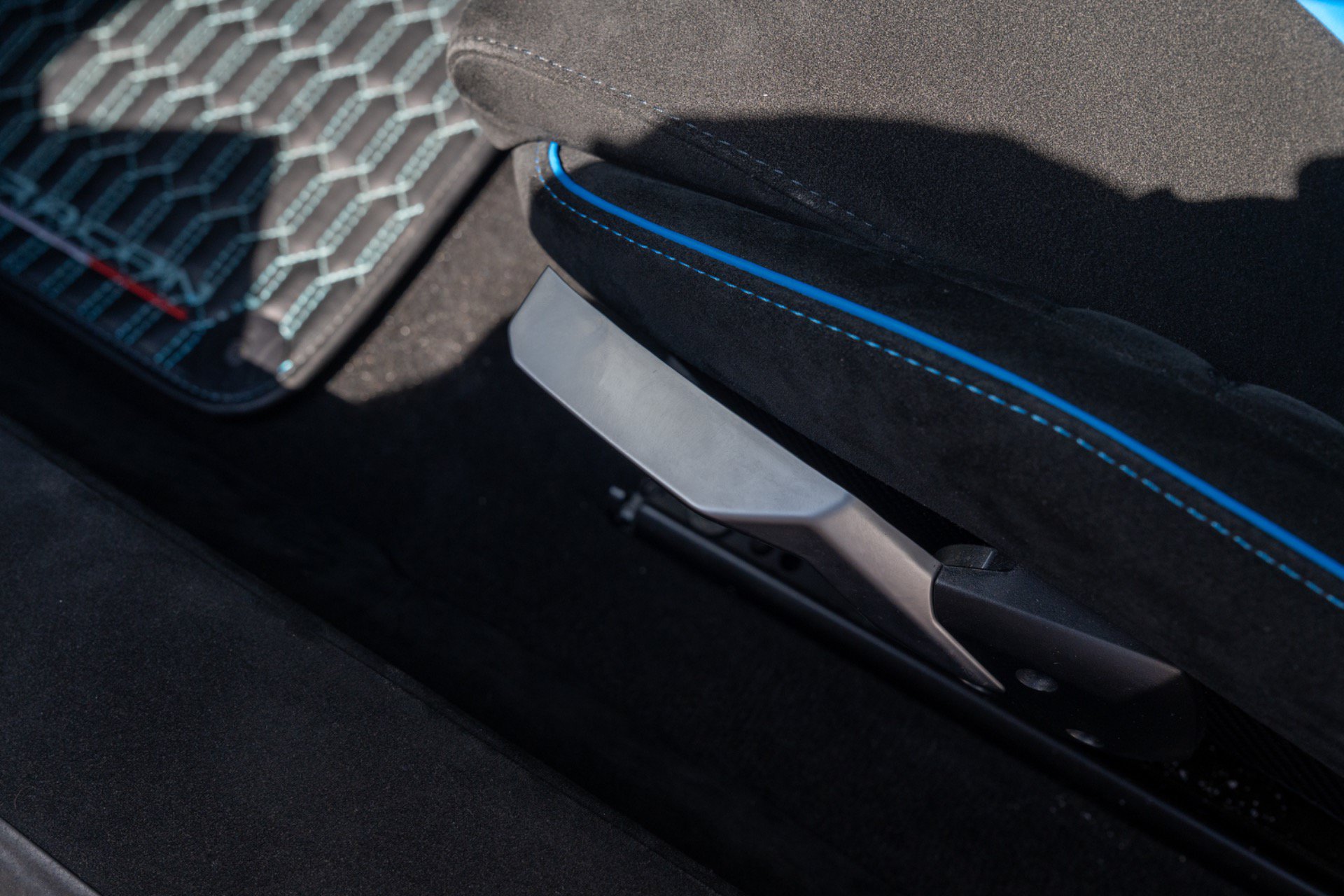 Used 2021 Lamborghini Huracan STO RWD image 32