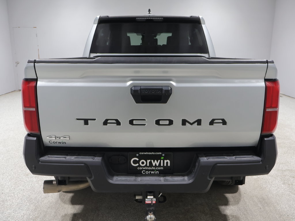 Used 2025 Toyota Tacoma SR w/ SR Upgrade Package AWD/4WD image 3