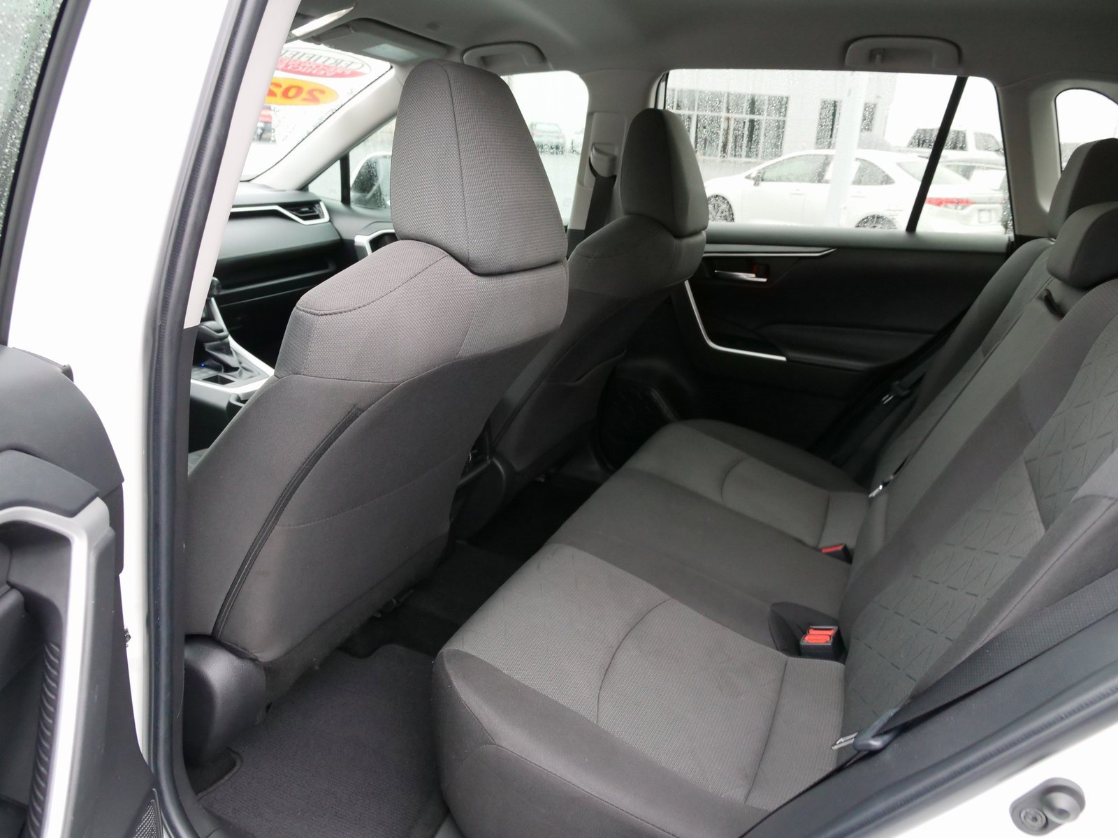 Used 2023 Toyota RAV4 XLE image 15