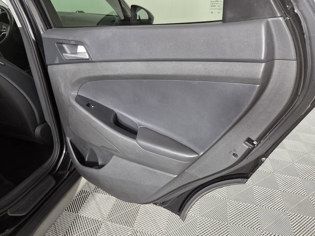 Used 2019 Hyundai Tucson SEL AWD/4WD image 31