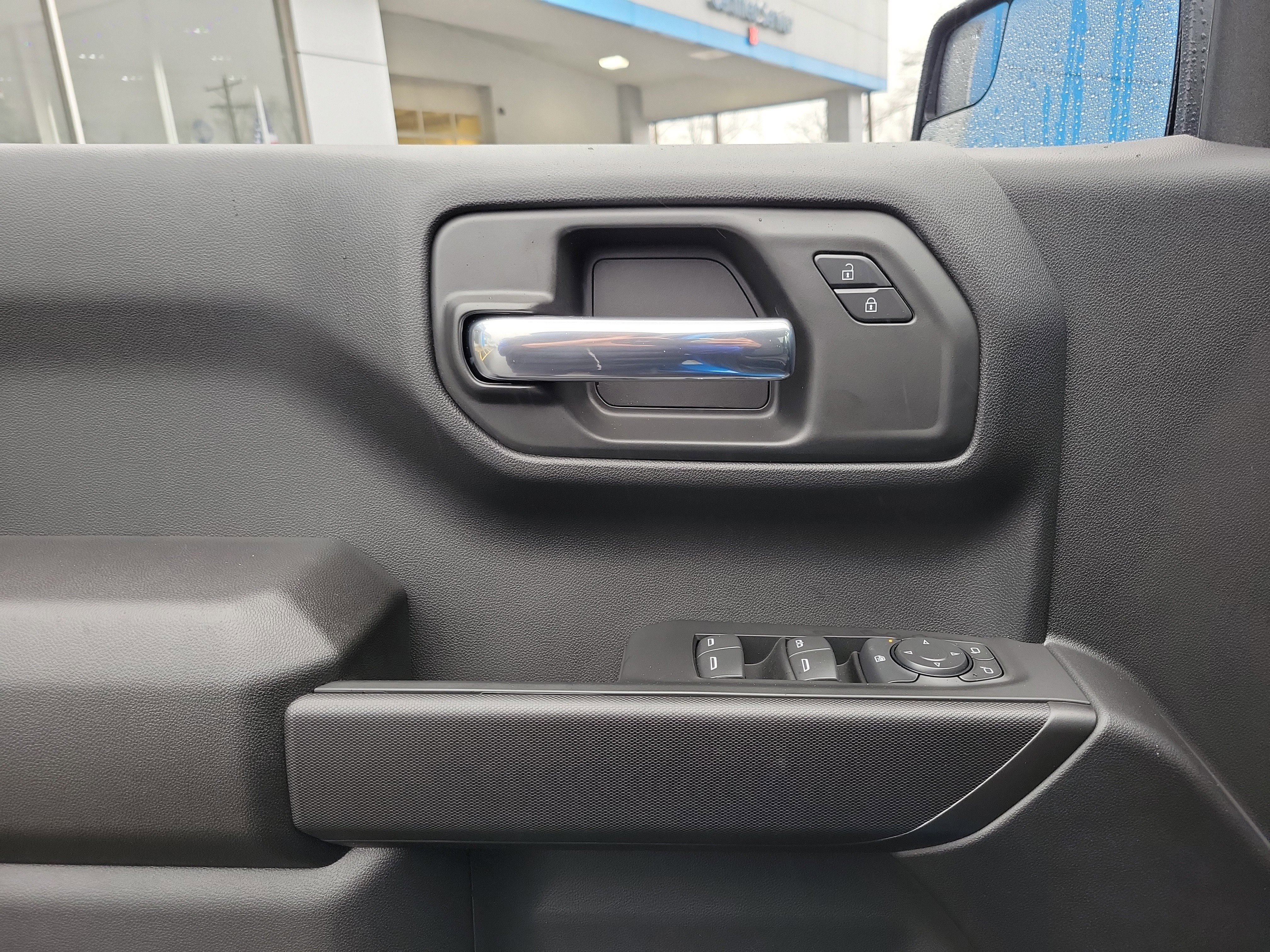 Used 2026 Chevrolet Silverado 1500 Custom image 17