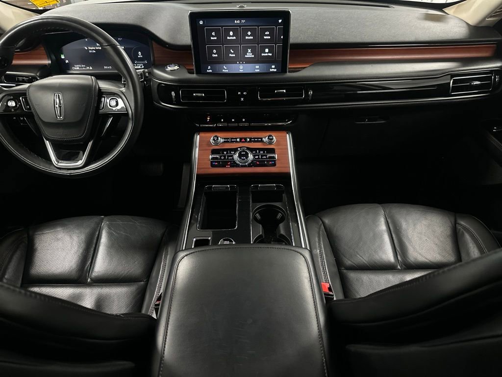 Used 2024 Lincoln Aviator Reserve RWD image 3