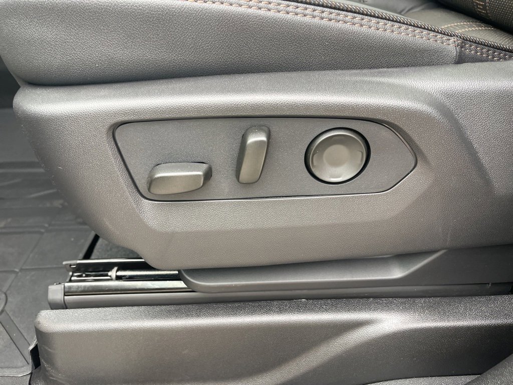 New 2025 Chevrolet Tahoe High Country image 24