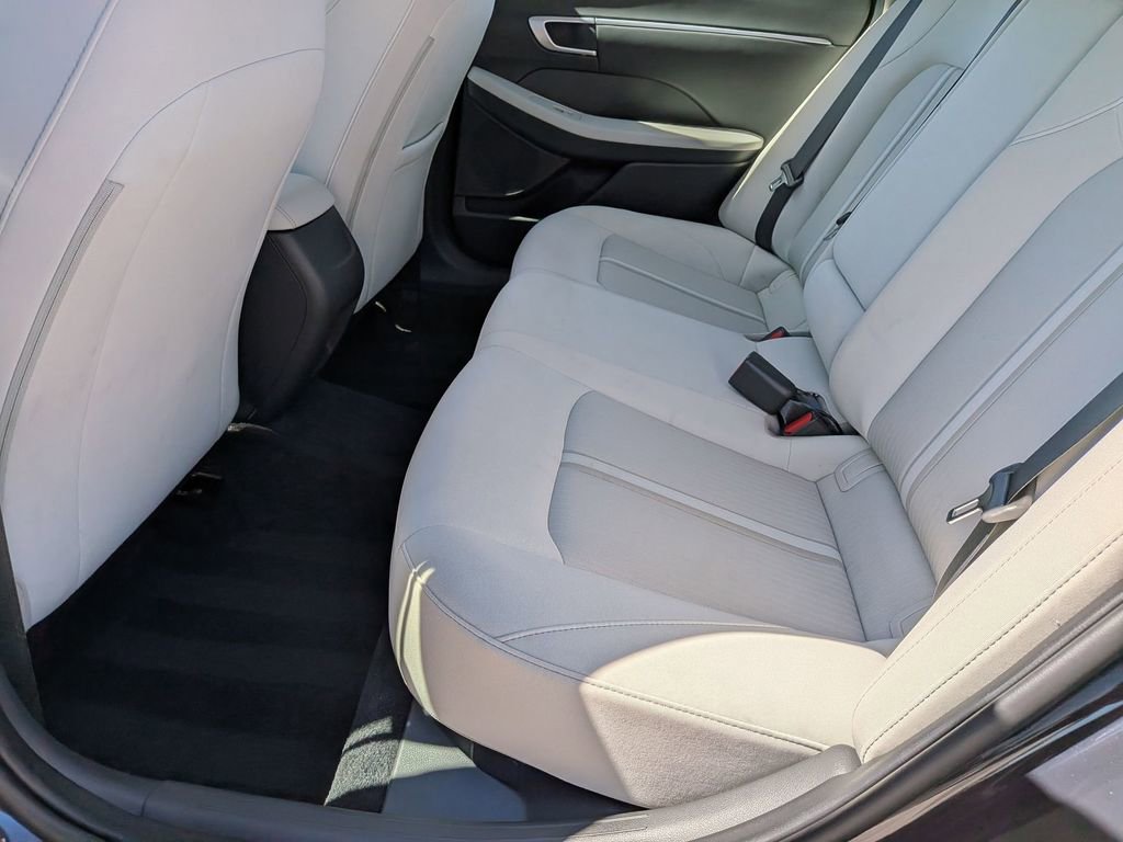 Used 2025 Hyundai Sonata SEL FWD image 28