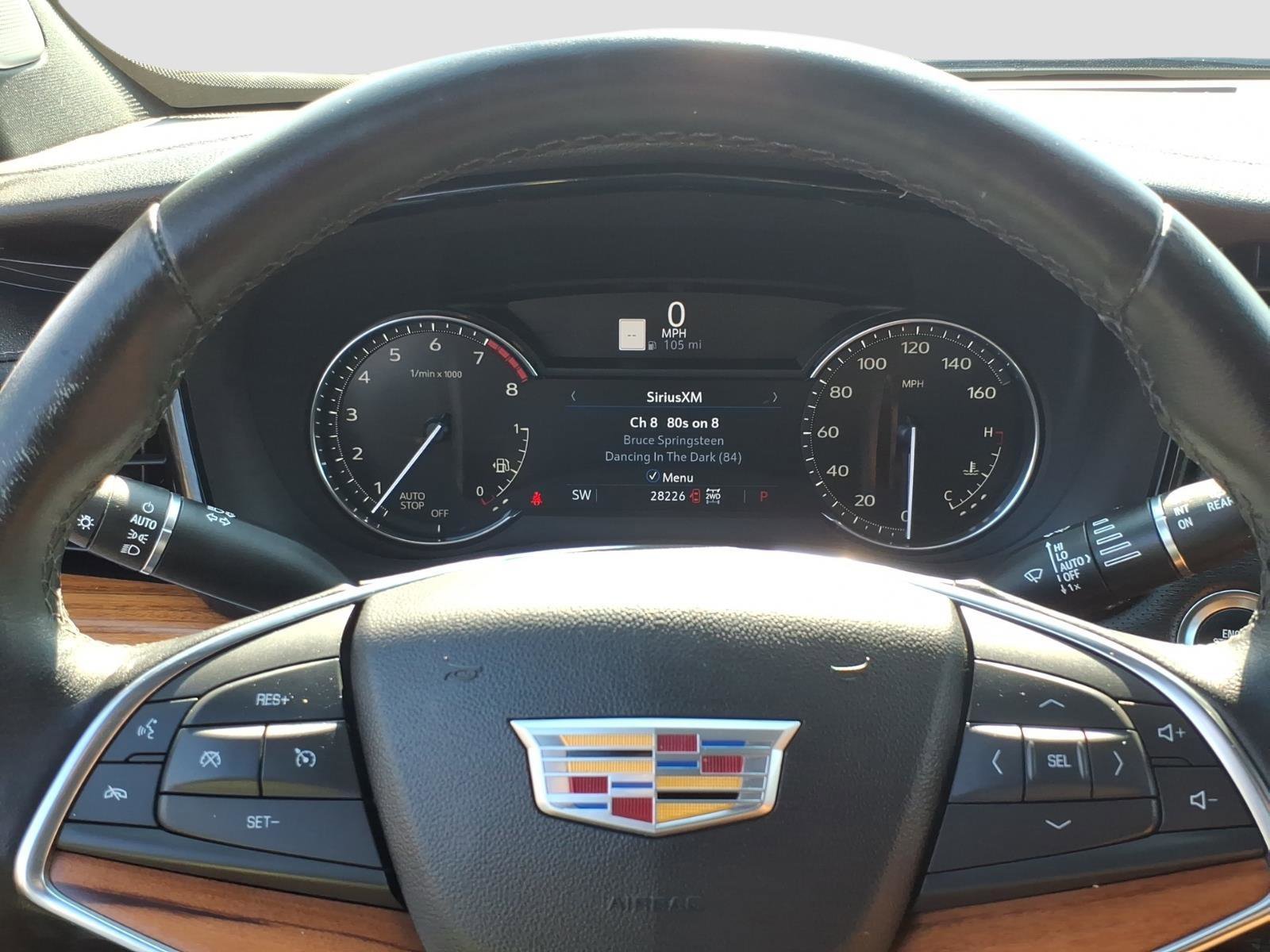 Certified 2022 Cadillac XT5 Premium Luxury AWD/4WD image 14