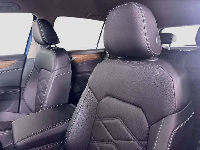 Certified 2025 Volkswagen Atlas SE AWD/4WD image 19