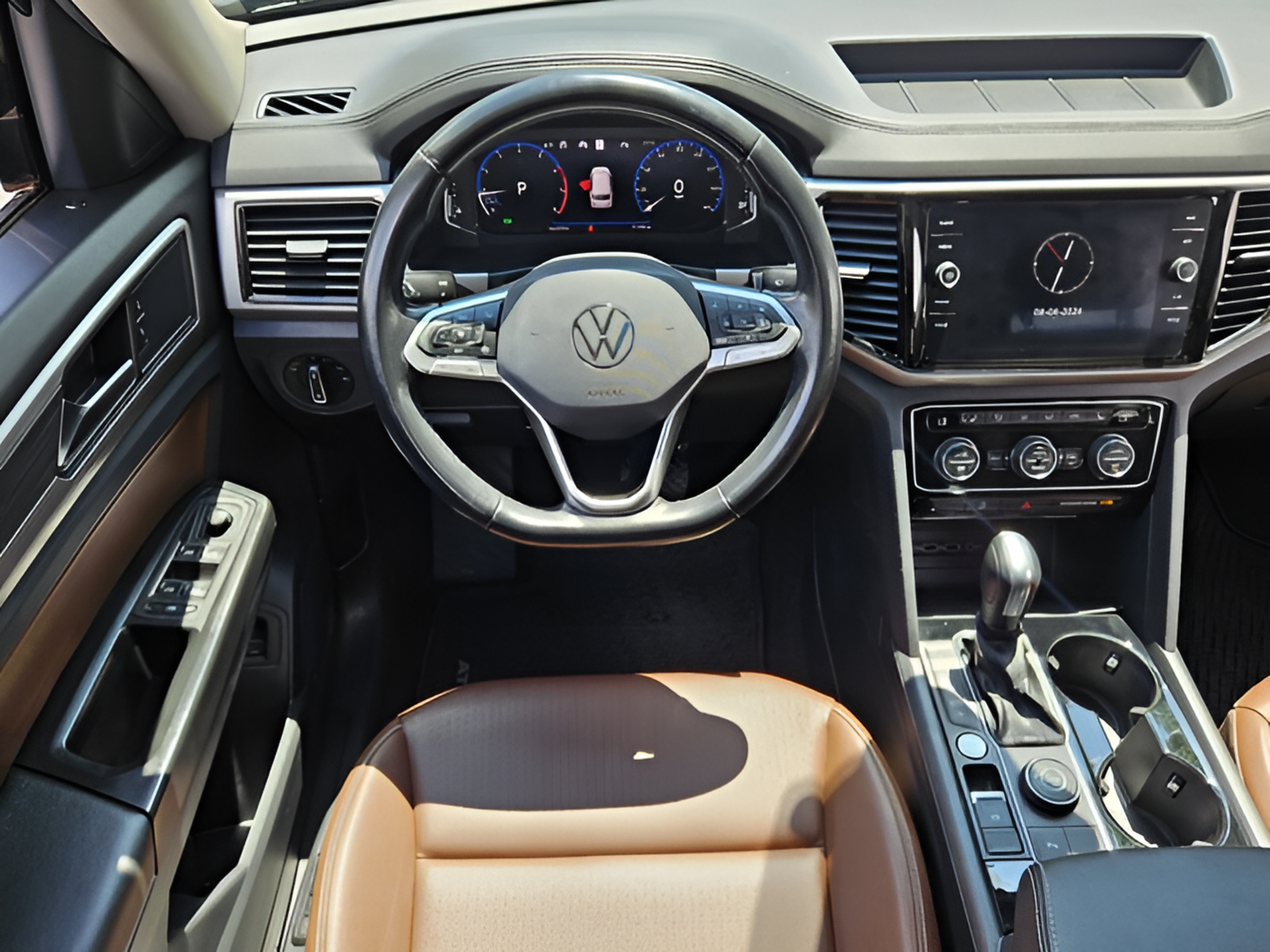 Certified 2021 Volkswagen Atlas SEL AWD/4WD image 12