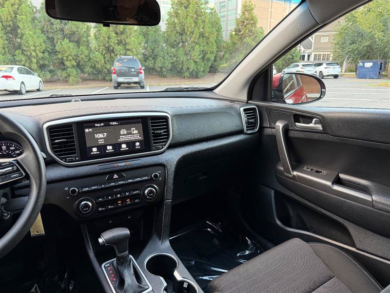 Used 2021 Kia Sportage LX w/ LX AWD Popular Package image 27