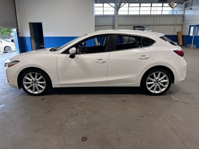Used 2017 MAZDA MAZDA3 Touring image 6