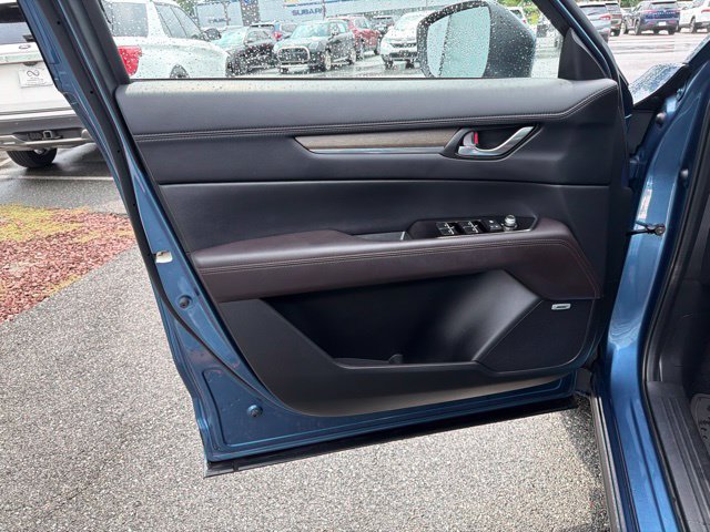 Used 2023 MAZDA CX-5 Signature AWD/4WD image 11