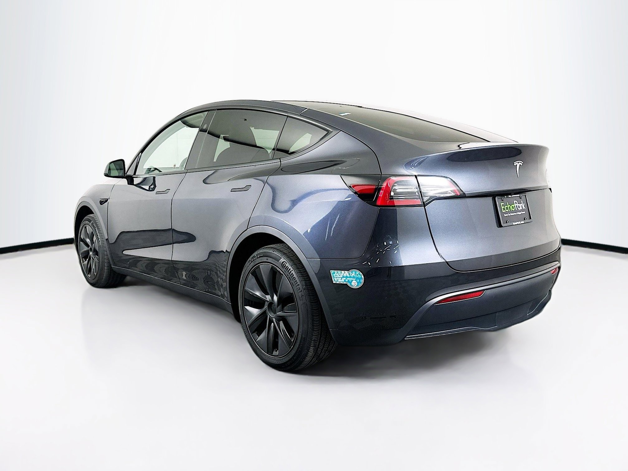 Used 2025 Tesla Model Y Long Range image 5