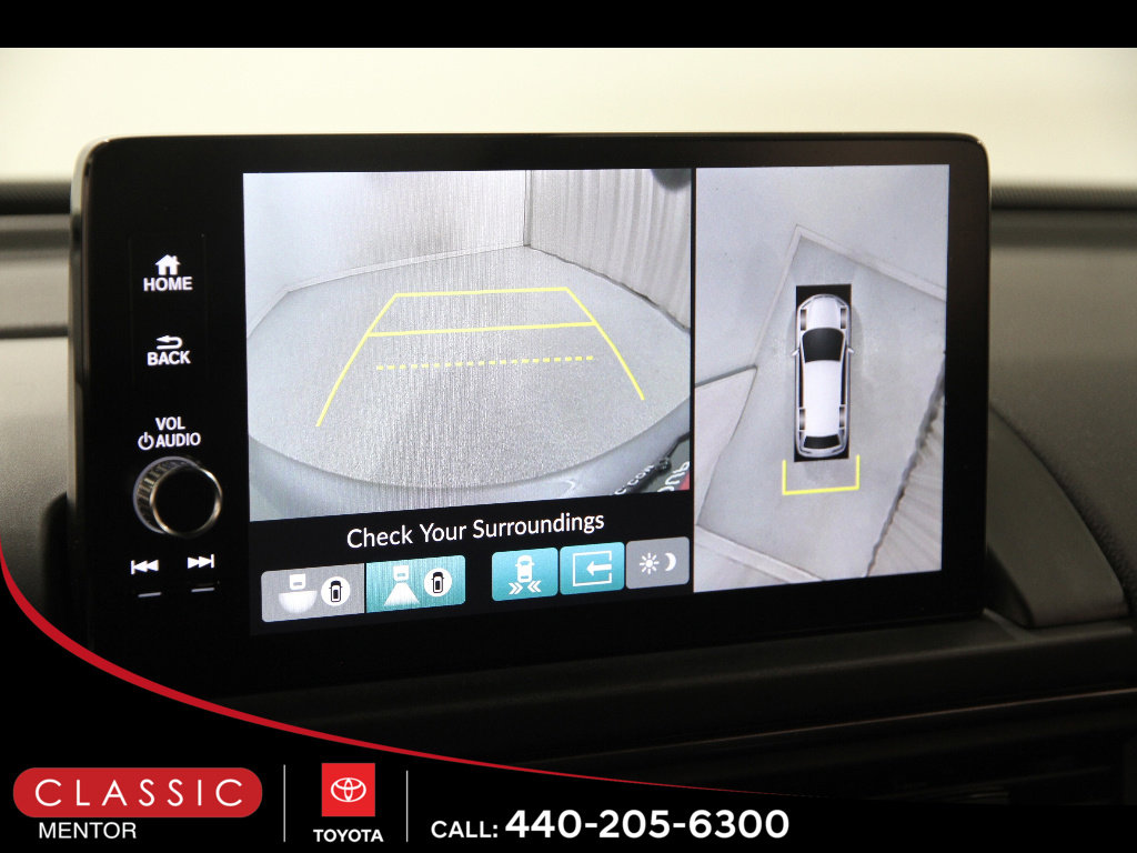 Used 2025 Honda Pilot TrailSport image 13