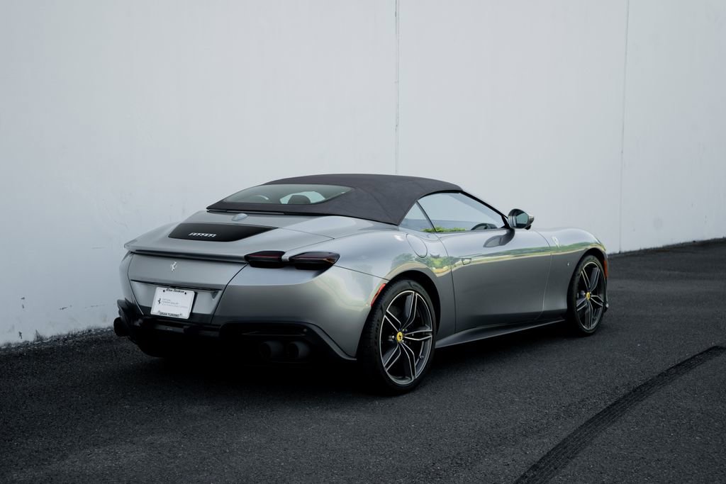 Certified 2024 Ferrari Roma Spider image 44