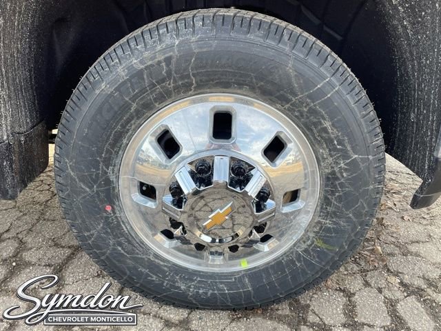 New 2026 Chevrolet Silverado 3500 LT image 11
