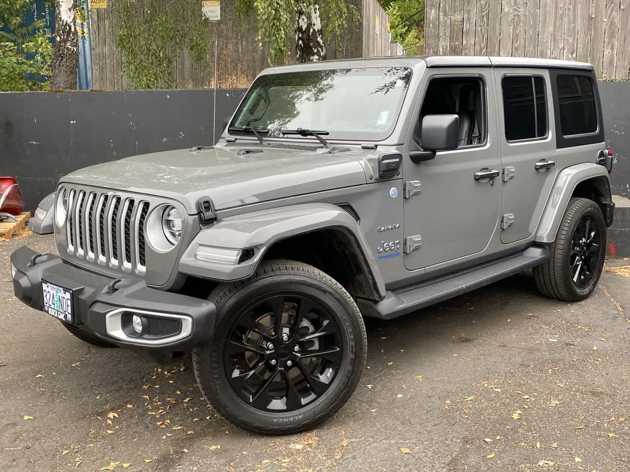 Used 2021 Jeep Wrangler Unlimited Sahara w/ Cold Weather Group AWD/4WD video 1
