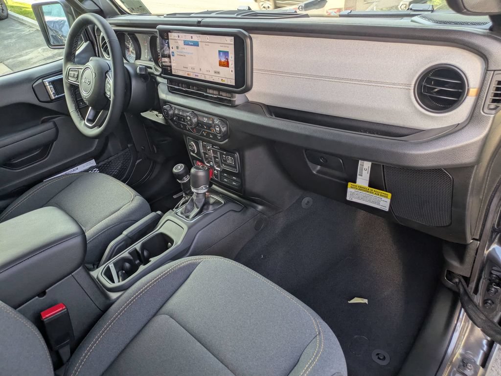 New 2026 Jeep Gladiator Sport AWD/4WD image 25