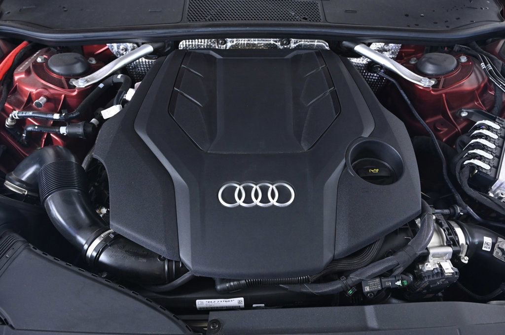 Certified 2025 Audi A6 3.0T Premium w/ Convenience Plus Package image 23
