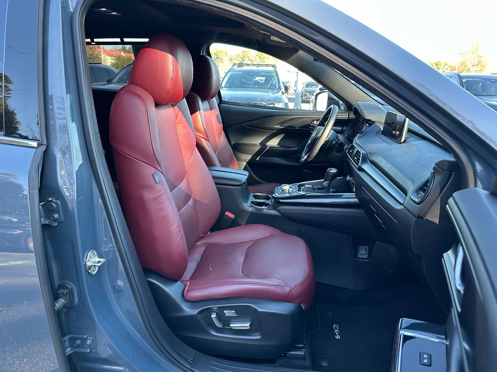 Certified 2023 MAZDA CX-9 Carbon Edition image 23