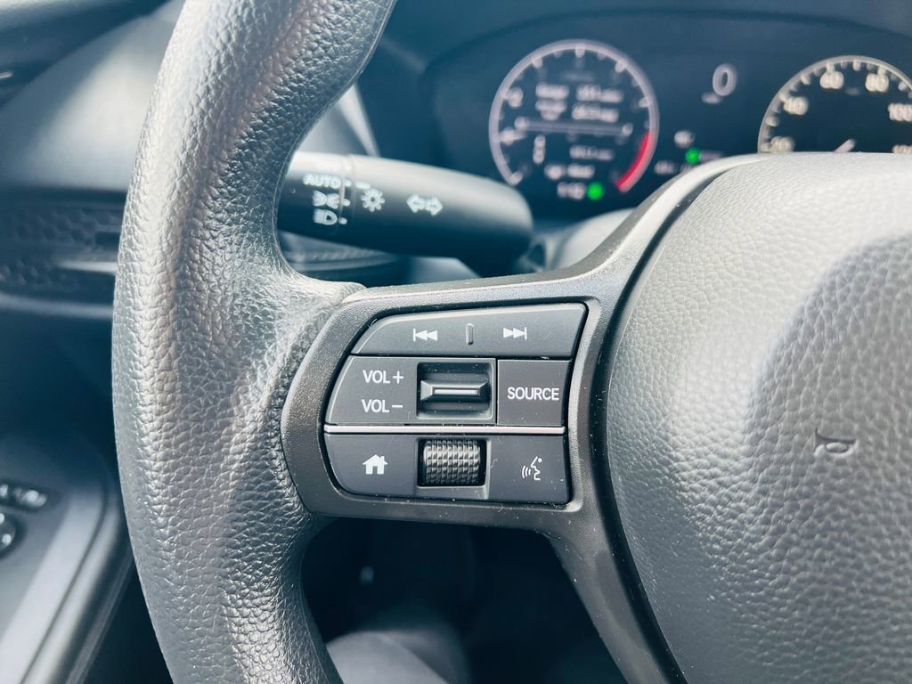 Used 2024 Honda HR-V LX image 21