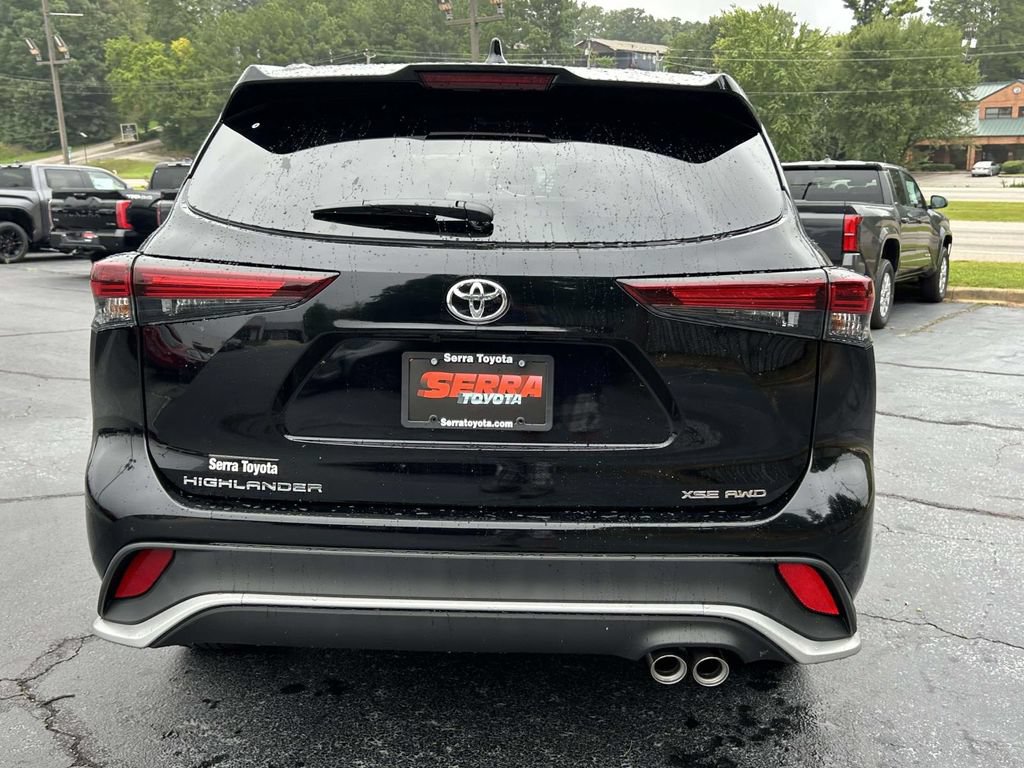 New 2026 Toyota Highlander XSE AWD/4WD image 4