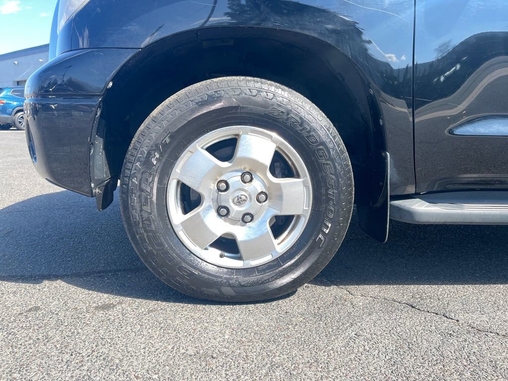 Used 2012 Toyota Tundra Limited w/ TRD Off-Road Pkg image 12