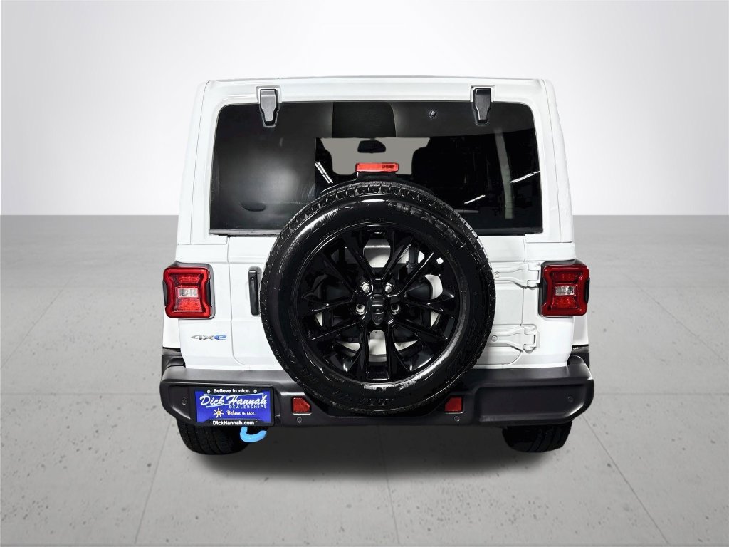 Used 2024 Jeep Wrangler Unlimited Sahara w/ Safety Group AWD/4WD image 7