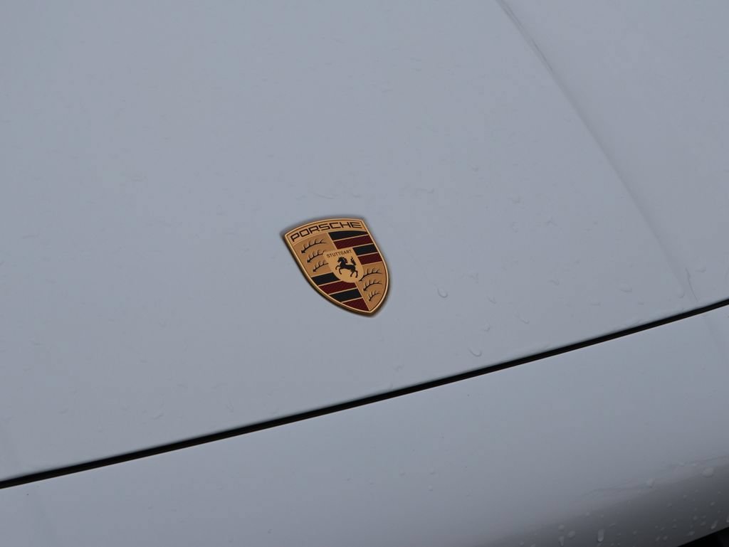 New 2026 Porsche Cayenne E-Hybrid Coupe AWD/4WD image 13