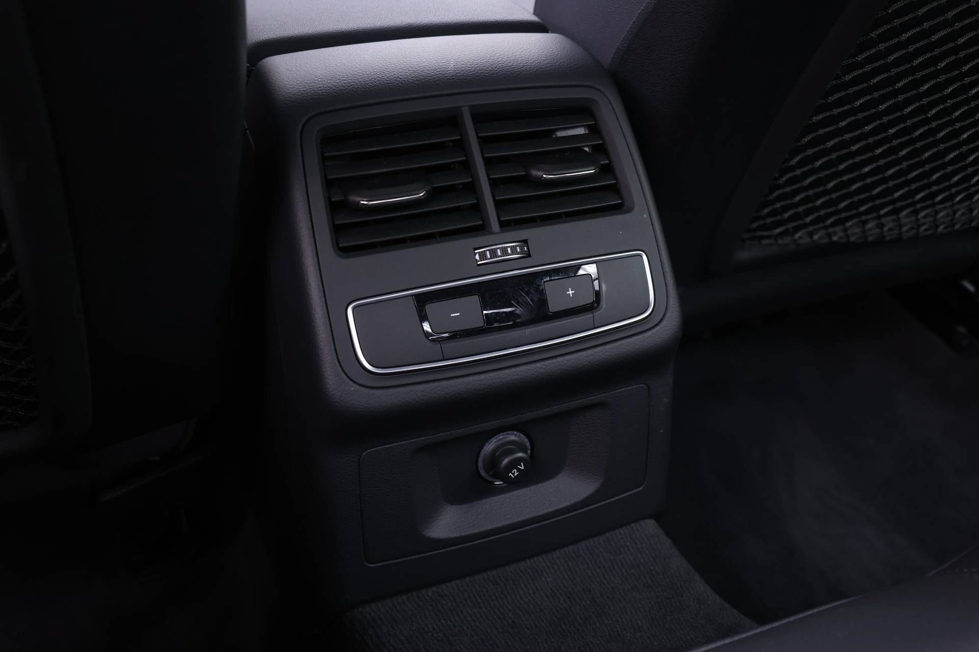 Certified 2021 Audi A4 2.0T Premium w/ Convenience Package AWD/4WD image 16