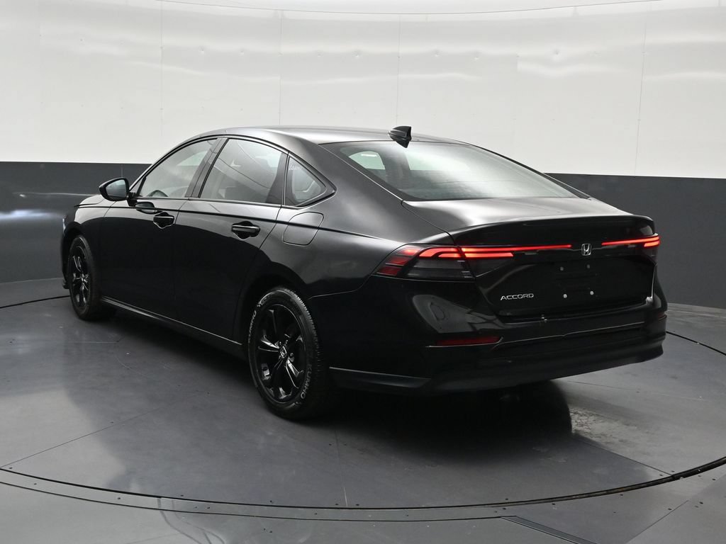 Used 2025 Honda Accord SE image 3