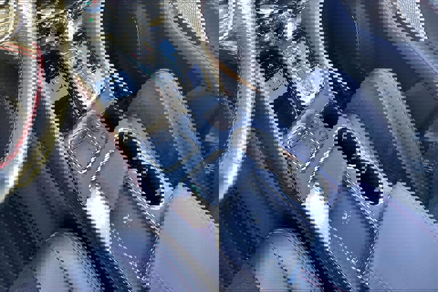 Used 2022 Acura MDX A-Spec image 16