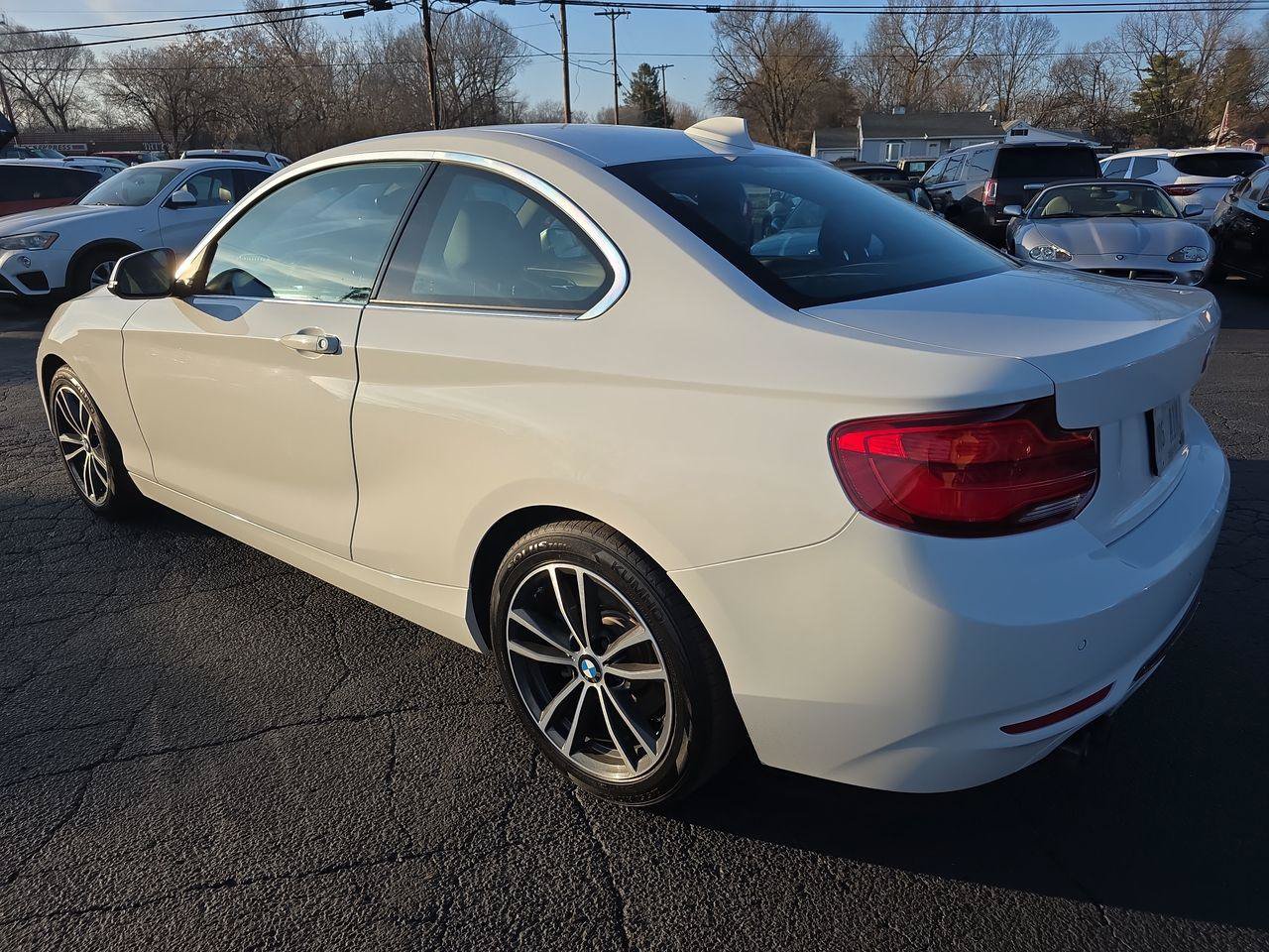 Used 2019 BMW 230i Coupe w/ Premium Package RWD image 20