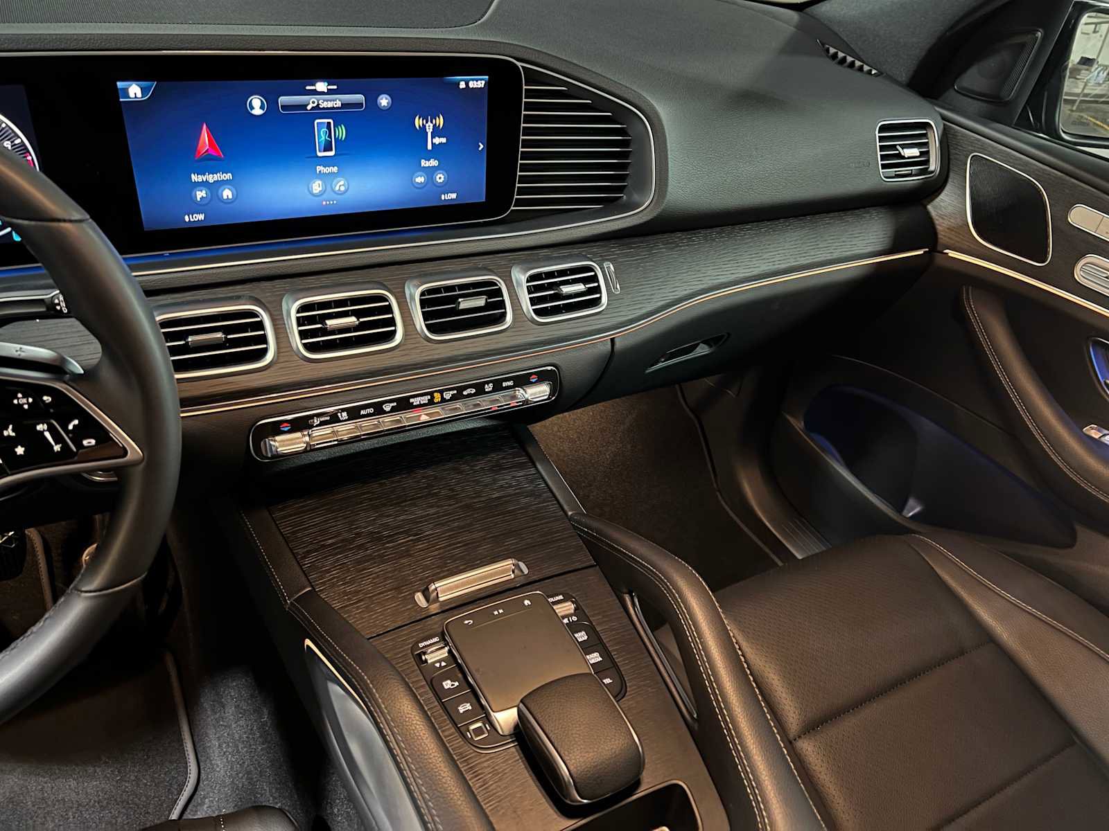 Certified 2026 Mercedes-Benz GLE 350 4MATIC image 33
