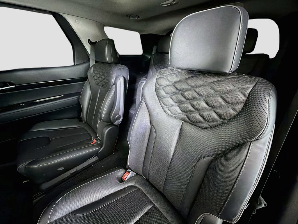 Used 2021 Hyundai Palisade Limited FWD image 22